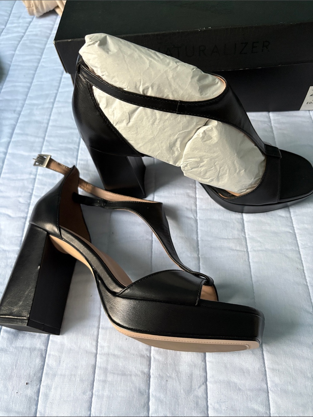 Naturalizer Black Leather Platform Sandals with Chunky Heel, 6.5